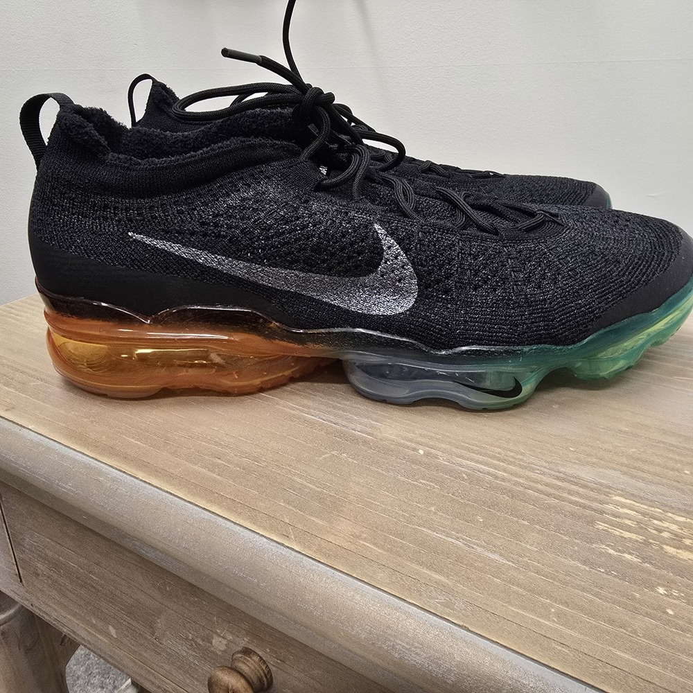 Size 12 - Nike Air VaporMax 2023 Flyknit Black Green Strike Curry